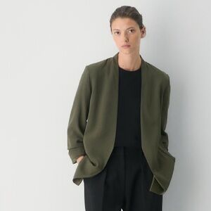 NWT Aritzia Babaton New Power Blazer dark Olive size 8